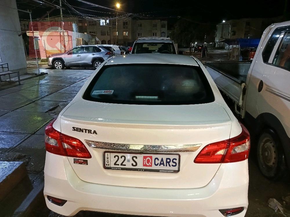 نيسان سنترا